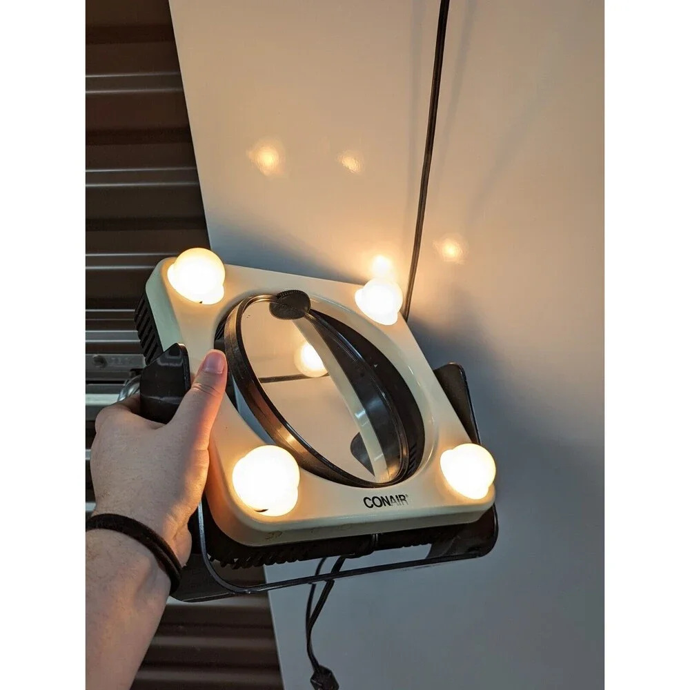 Vintage CONAIR True Reflection Lightable 2‎ Sided Magnifying Mirror